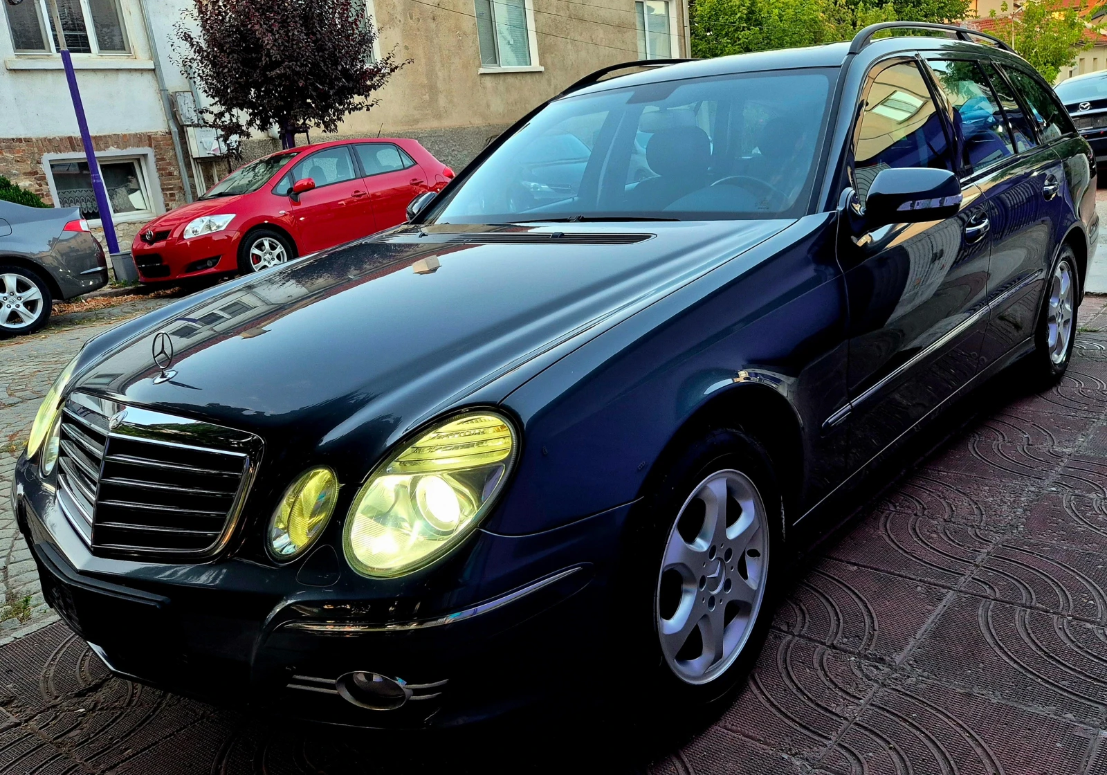 Mercedes-Benz E 200 2.0i-kompressor-AVANTGARDE-navi-avtomat-нов, снимка 3 - Автомобили и джипове - 55287357