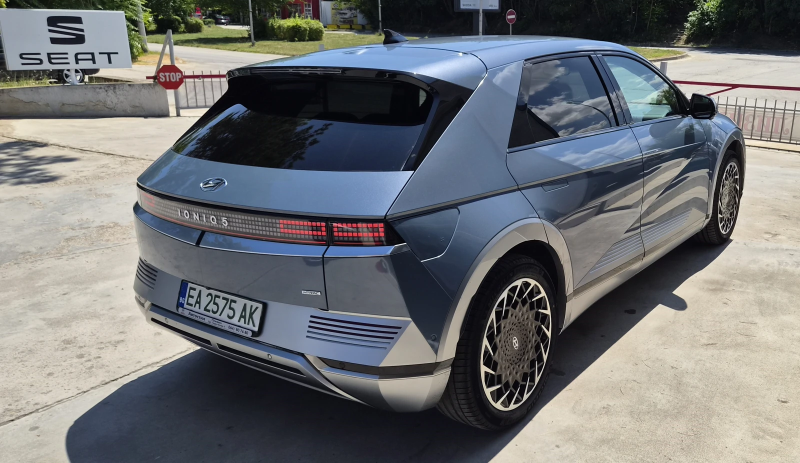 Hyundai Ioniq 5 72.6kWh UNIQ AWD (305 �.�.) ������� ������ | Mobile.bg � ����������� 4