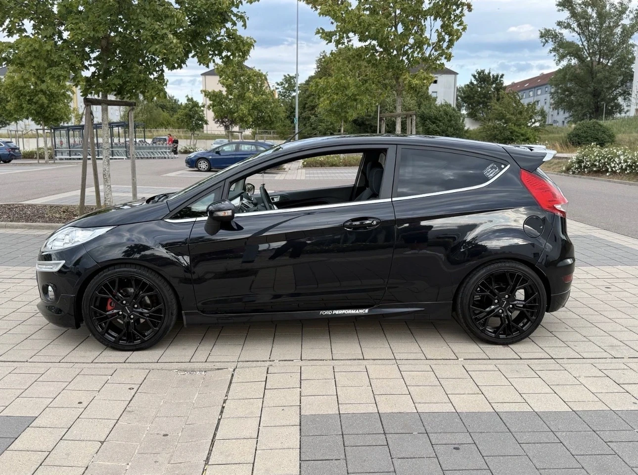 Ford Fiesta, снимка 2 - Автомобили и джипове - 55491940