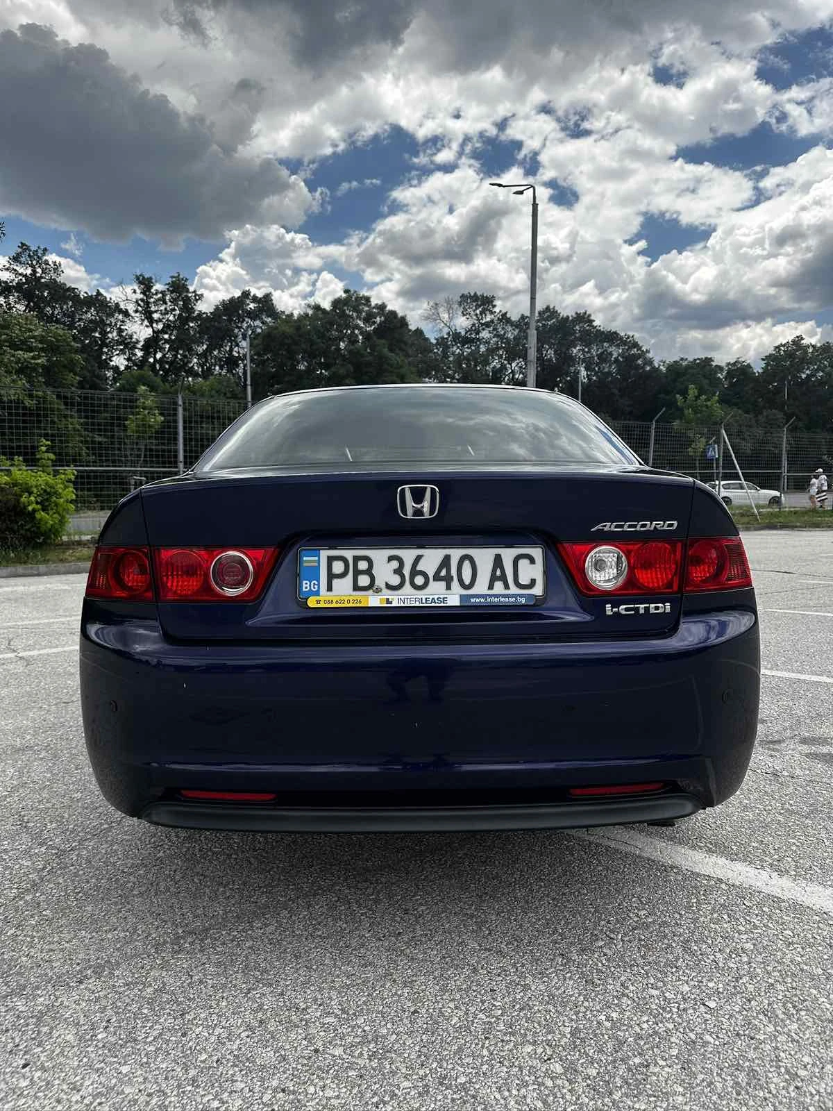 Honda Accord, снимка 4 - Автомобили и джипове - 55691616