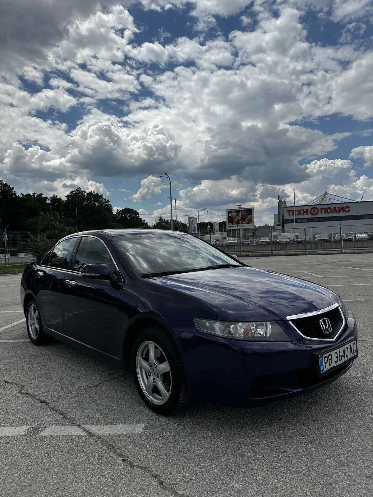 Honda Accord, снимка 2 - Автомобили и джипове - 55691616