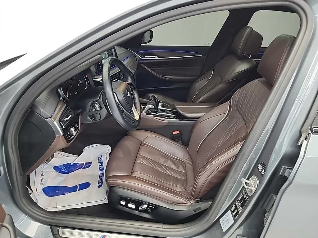 BMW 530 I * M SPORT * HUD * ОБДУХВАНЕ * ПАНОРАМА * , снимка 5 - Автомобили и джипове - 55973375
