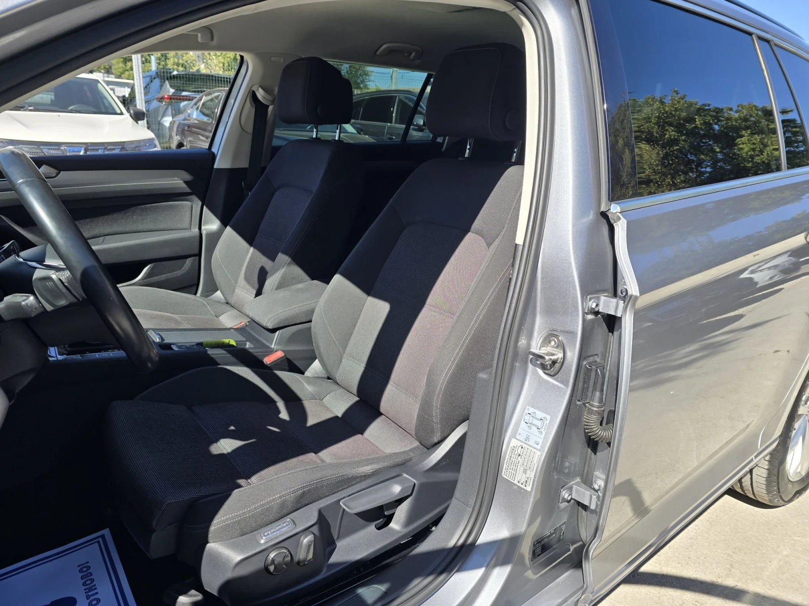 VW Passat 2.0TDI 150к.с DSG BUSINESS , снимка 10 - Автомобили и джипове - 55979337