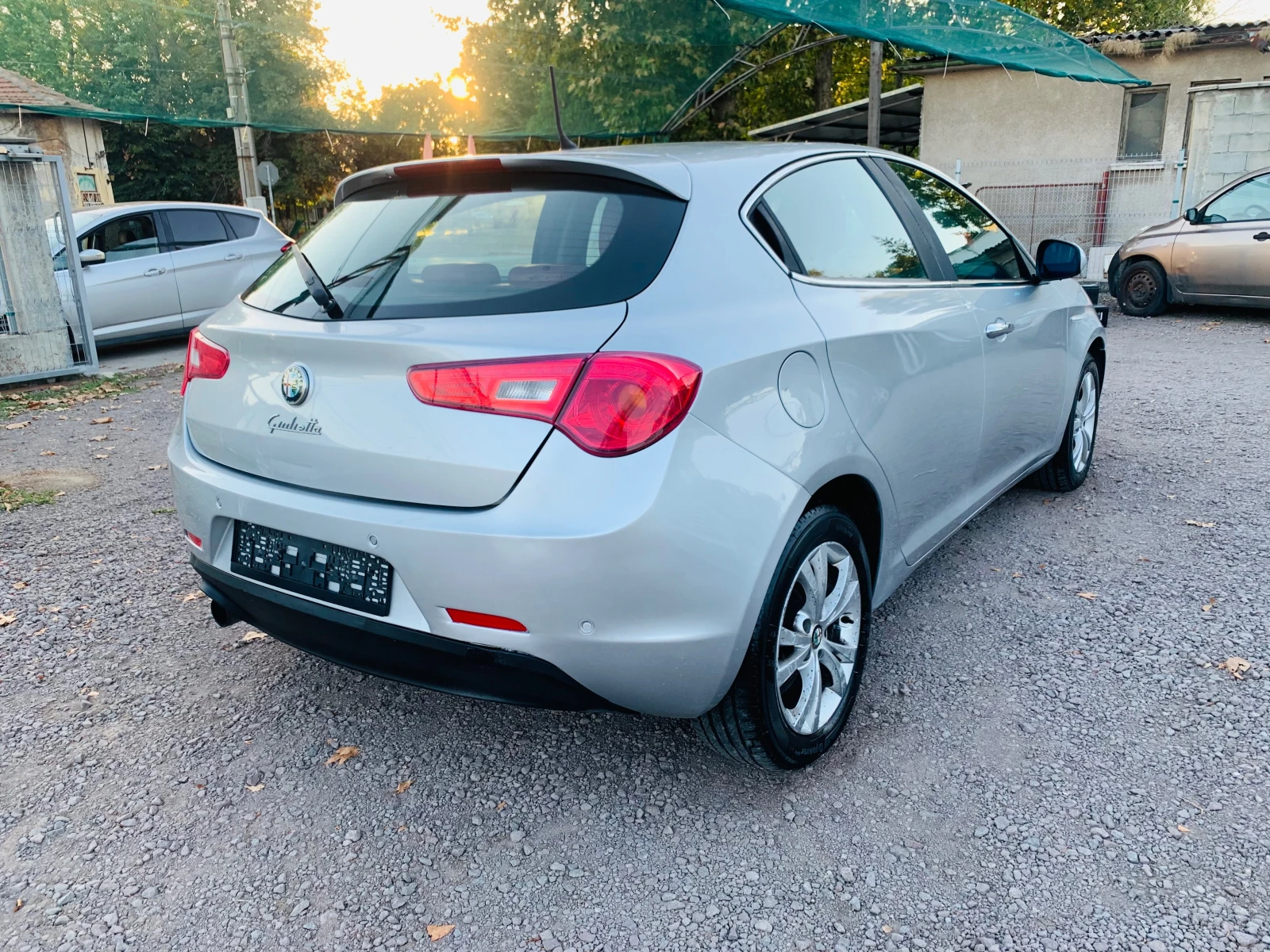 Alfa Romeo Giulietta 1.6jtd-m НОВА!!!, снимка 7 - Автомобили и джипове - 56134322