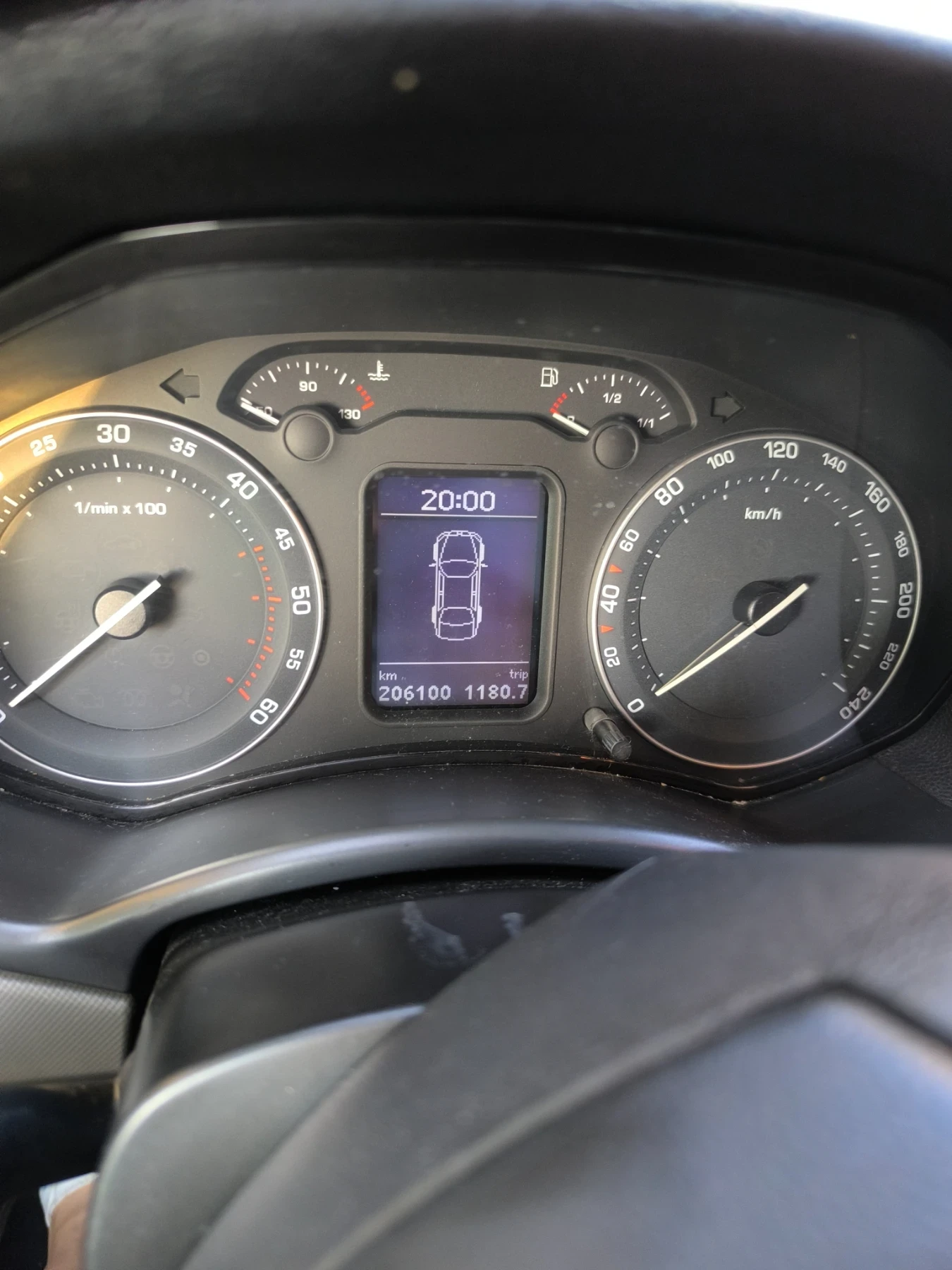 Skoda Octavia, снимка 5 - Автомобили и джипове - 56156026