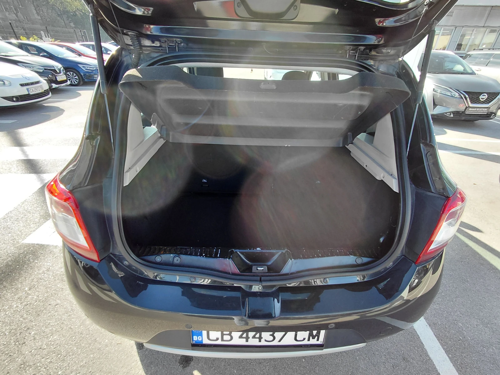Dacia Sandero Stepway/TCe/90к.с, снимка 16 - Автомобили и джипове - 56691507