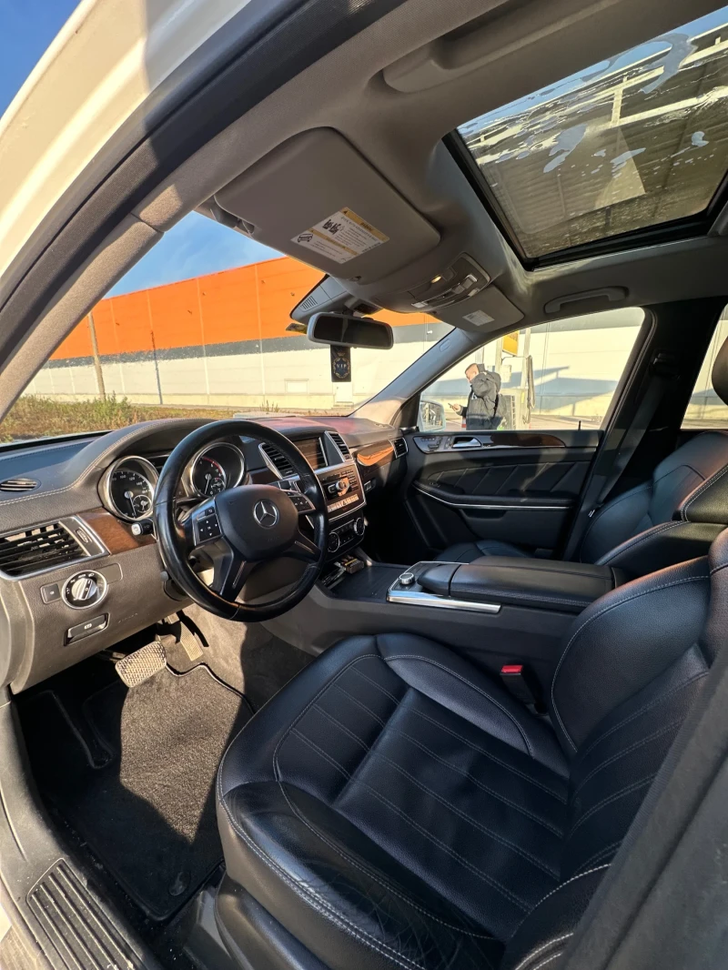 Mercedes-Benz GL 350 Перфектно техническо и визуално състояние, снимка 11 - Автомобили и джипове - 52711386