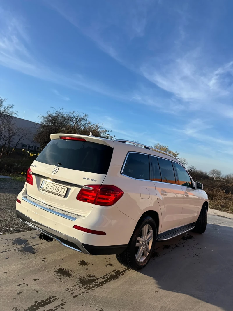 Mercedes-Benz GL 350 Перфектно техническо и визуално състояние, снимка 6 - Автомобили и джипове - 52711386