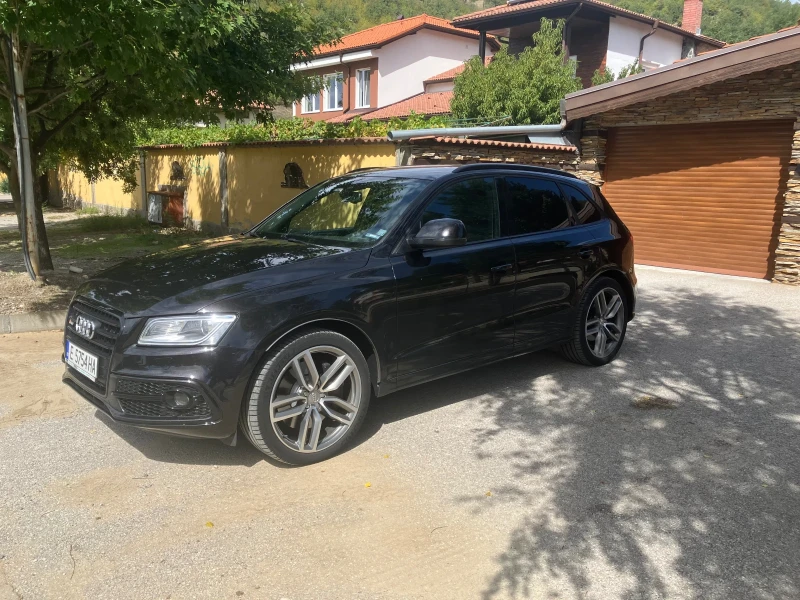 Audi SQ5 Black Edition, снимка 2 - Автомобили и джипове - 47299883