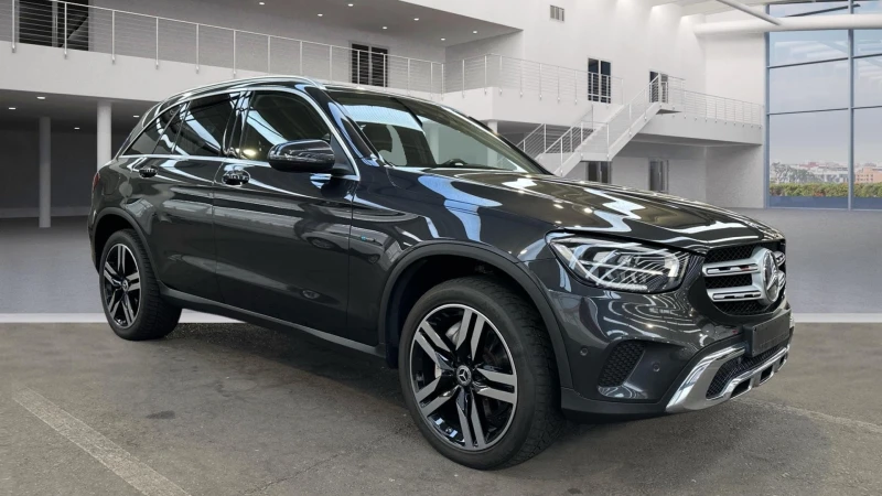 Mercedes-Benz GLC 300 GLC 300de -4 Matic-Хибрид -Автоматични, снимка 1 - Автомобили и джипове - 48516587