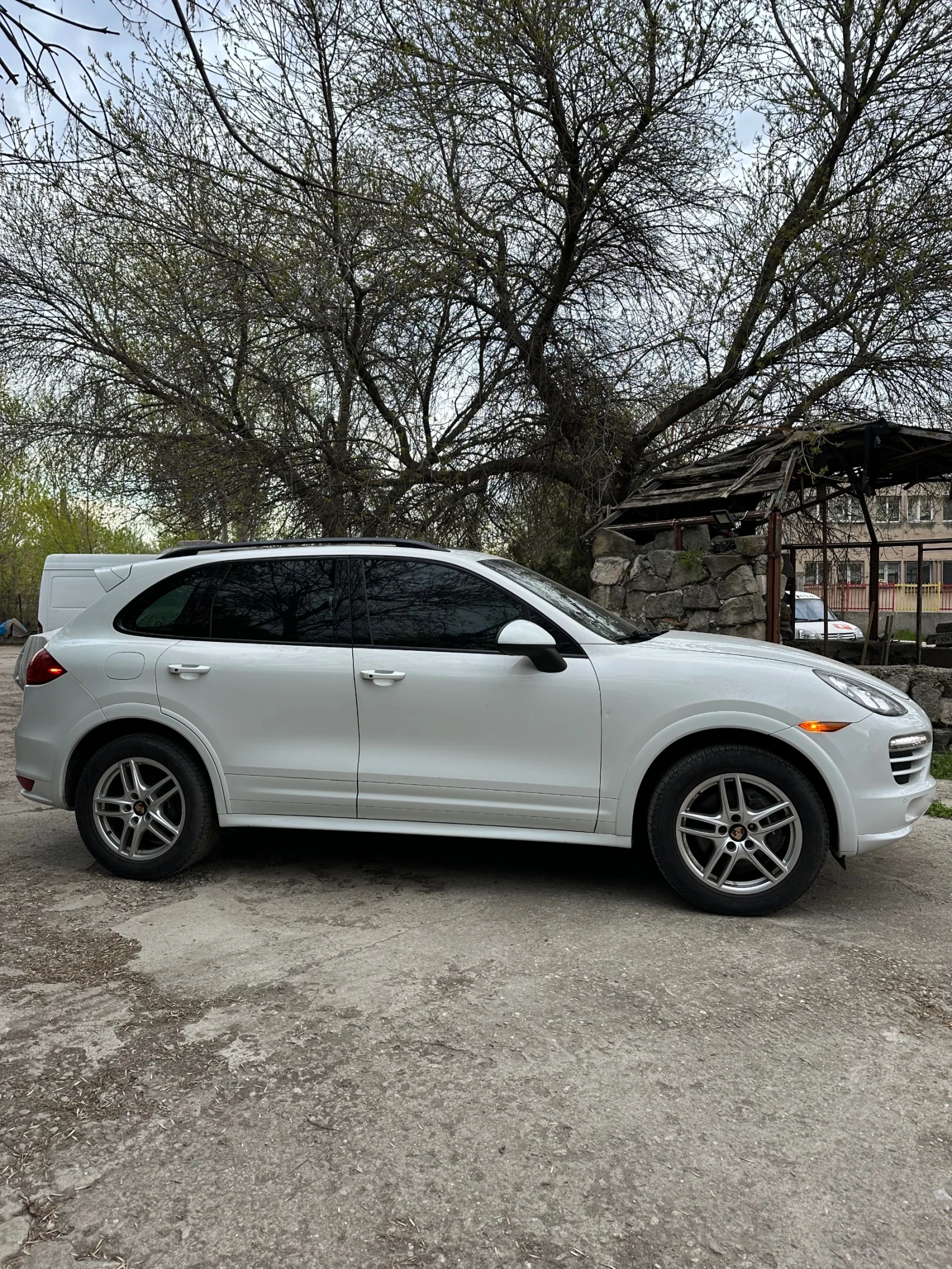Porsche Cayenne 3.6I* Platinum edition* GTS pack* 69 000км* , снимка 5 - Автомобили и джипове - 54012134