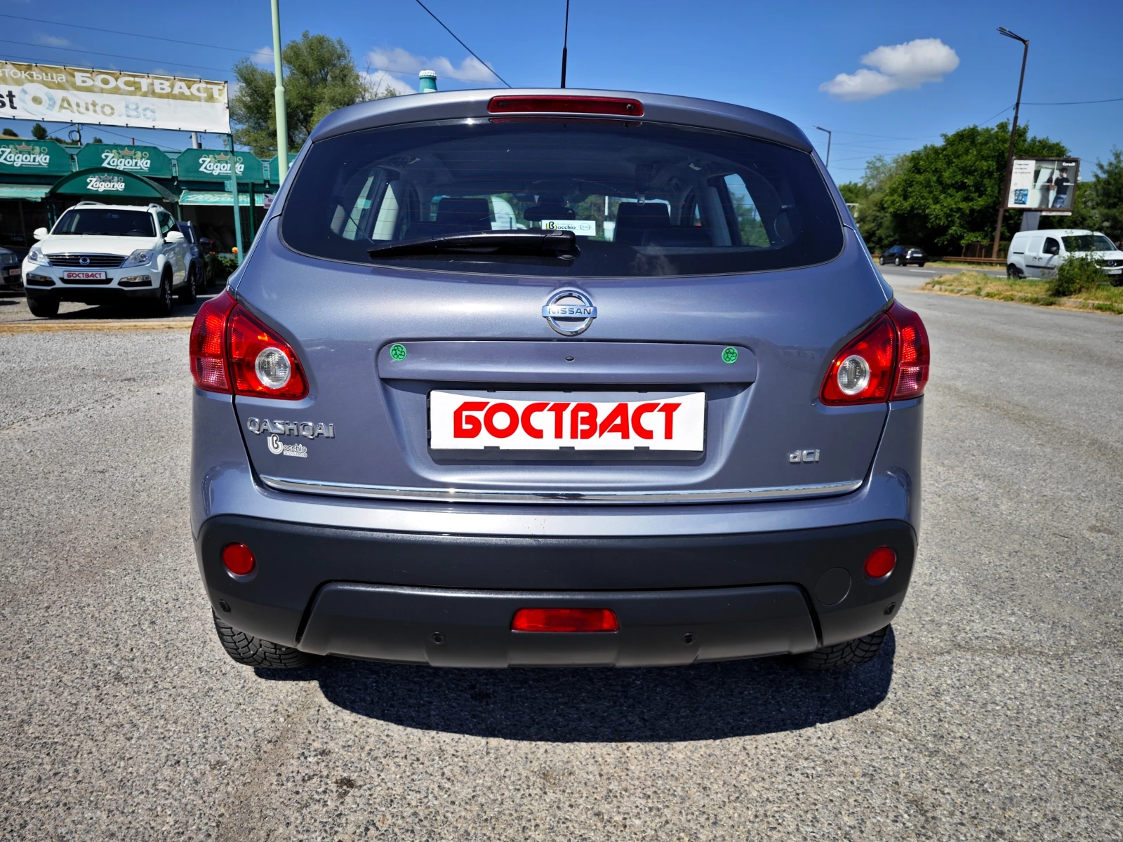 Nissan Qashqai 2, 0 4х4 Кожа/Xenon/Панорама - изображение 4
