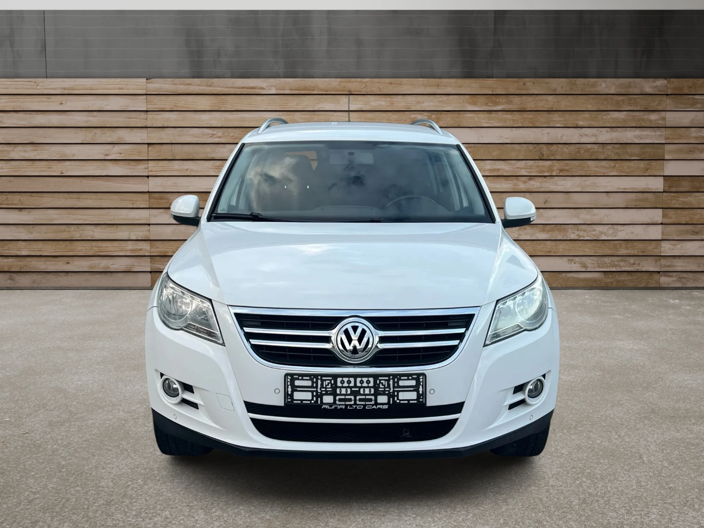 VW Tiguan 2.0TDi DSG Sport   | Mobile.bg   2