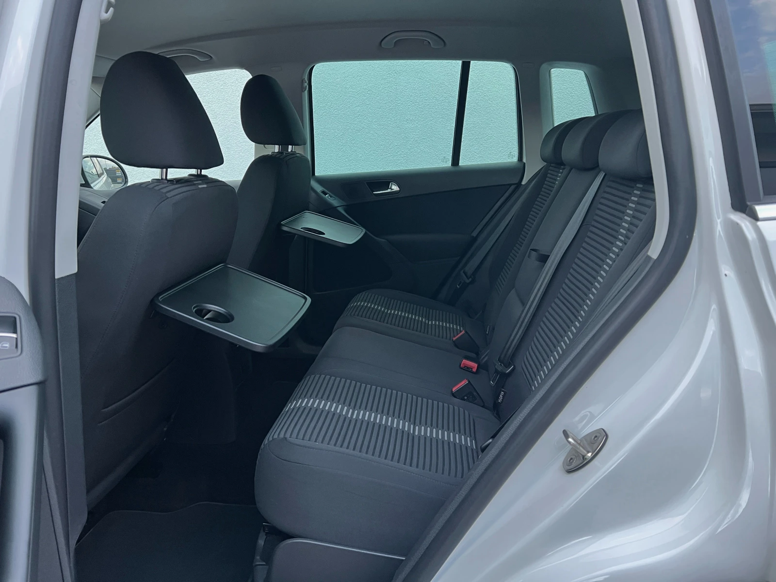 VW Tiguan 2.0TDi DSG Sport   | Mobile.bg   13