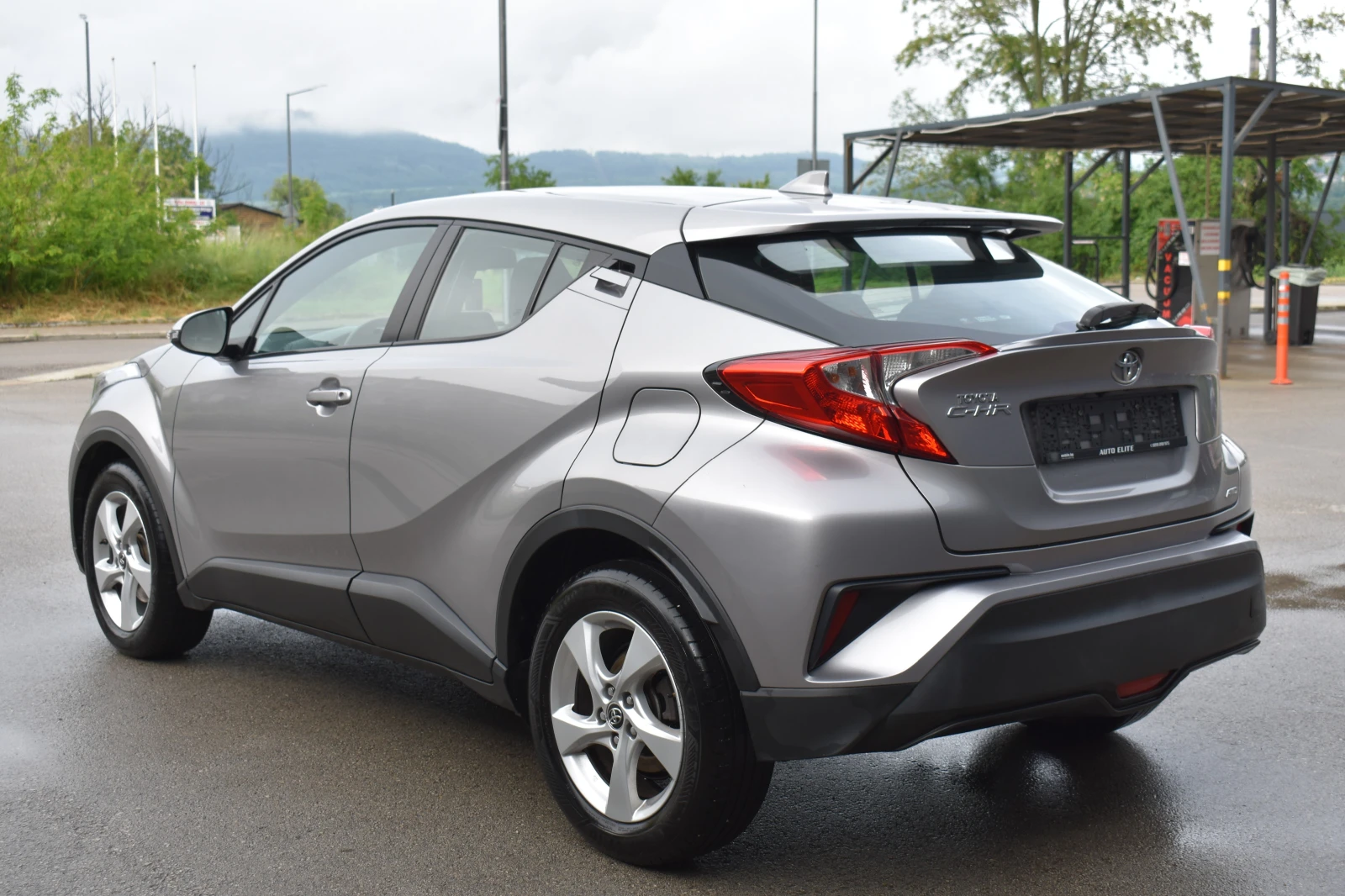 Toyota C-HR 1.2/16v= 116kc= TURBO= AWD-4X4= ПЕРФЕКТНА!!!, снимка 3 - Автомобили и джипове - 54646127