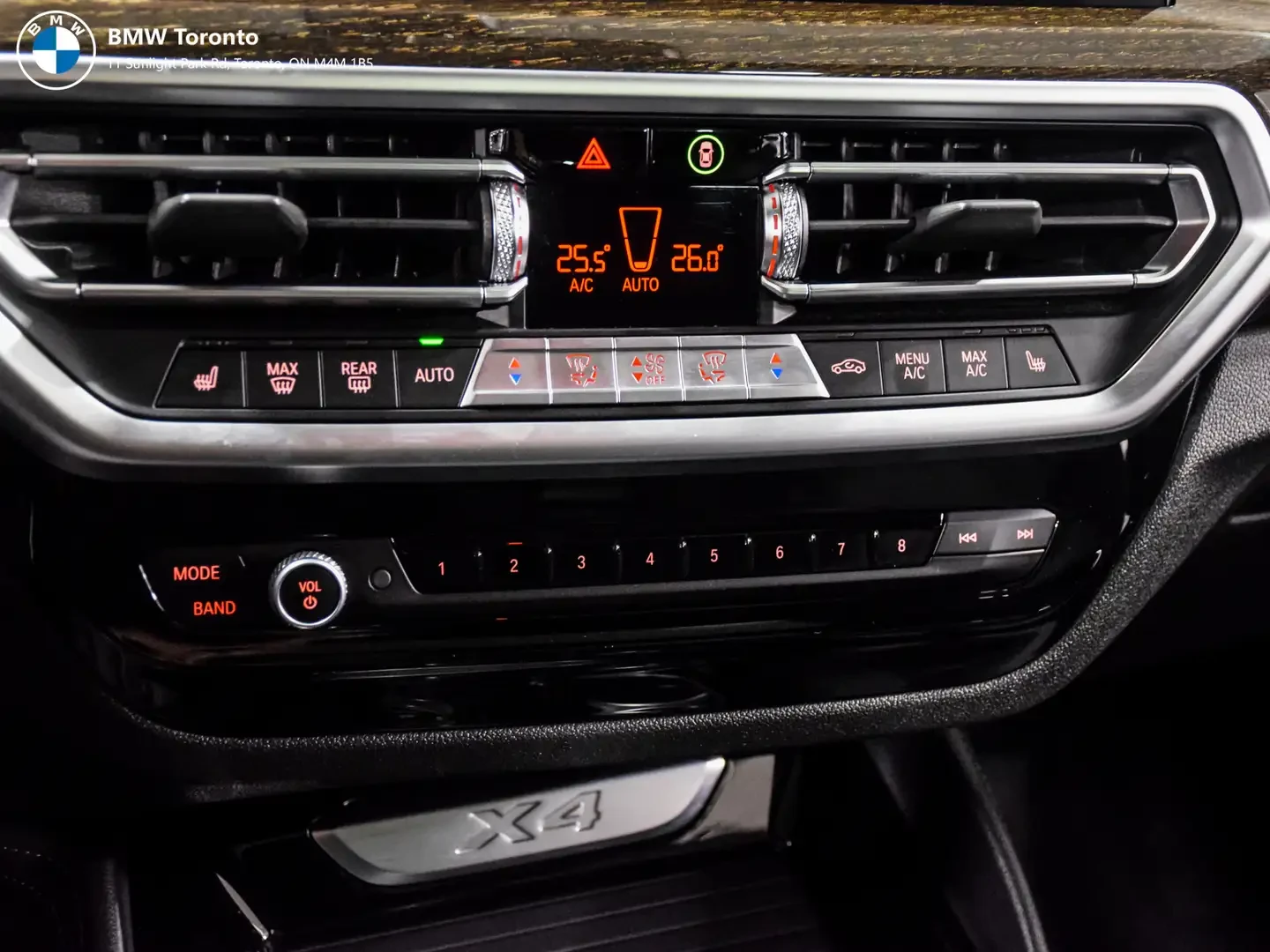 BMW X4 XDRIVE30i* CARPLAY* 360КАМЕРА* ПАНОРАМА* LANE* ASS, снимка 11 - Автомобили и джипове - 55122328