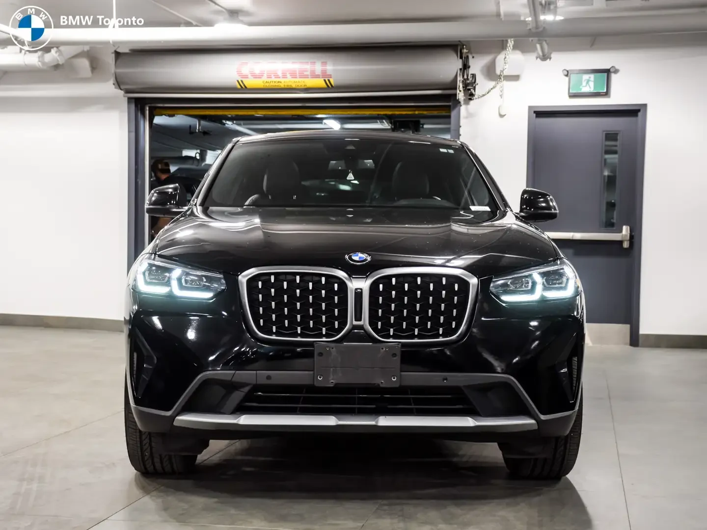 BMW X4 XDRIVE30i* CARPLAY* 360КАМЕРА* ПАНОРАМА* LANE* ASS, снимка 4 - Автомобили и джипове - 55122328
