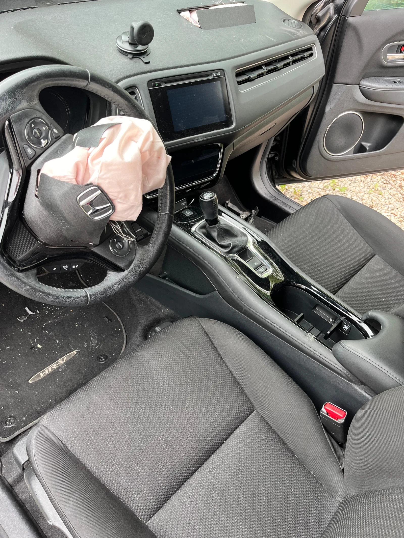 Honda Hr-v 1.5 benzin , снимка 5 - Автомобили и джипове - 55772961