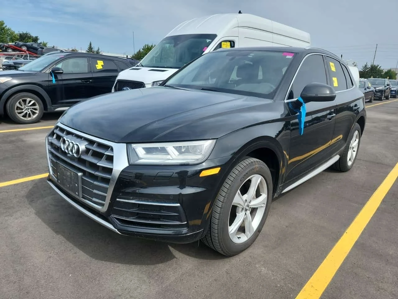 Audi Q5 * PROGRESSIV * CARFAX * 