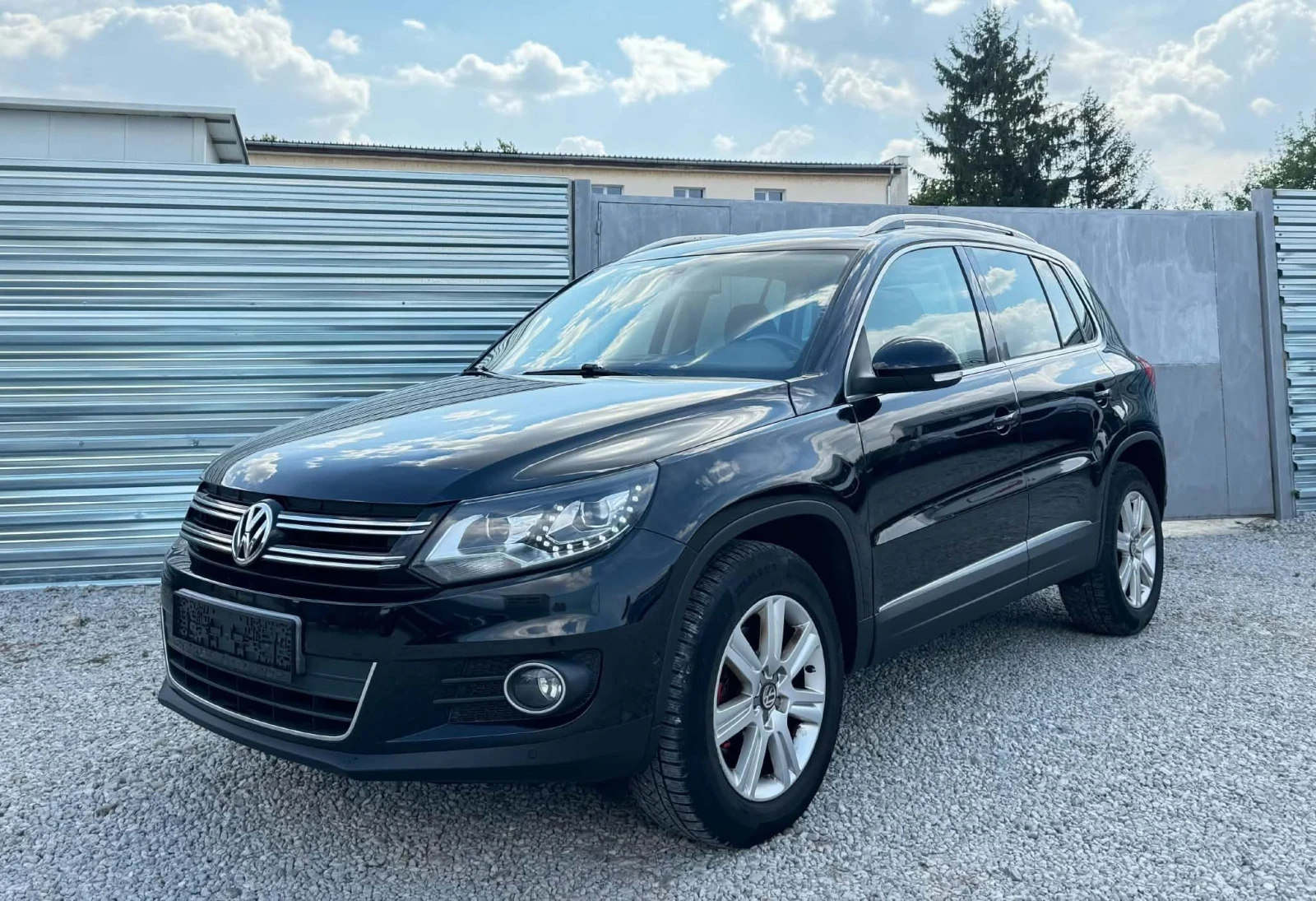 VW Tiguan NAVI * LED