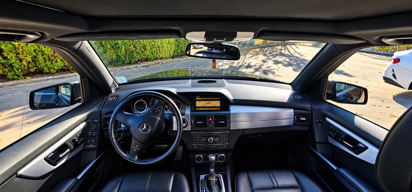 Mercedes-Benz GLK 320, снимка 4 - Автомобили и джипове - 56708859