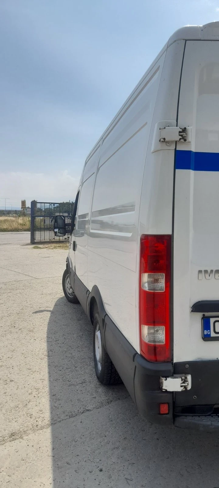 Iveco 35s15 2.3 - изображение 6