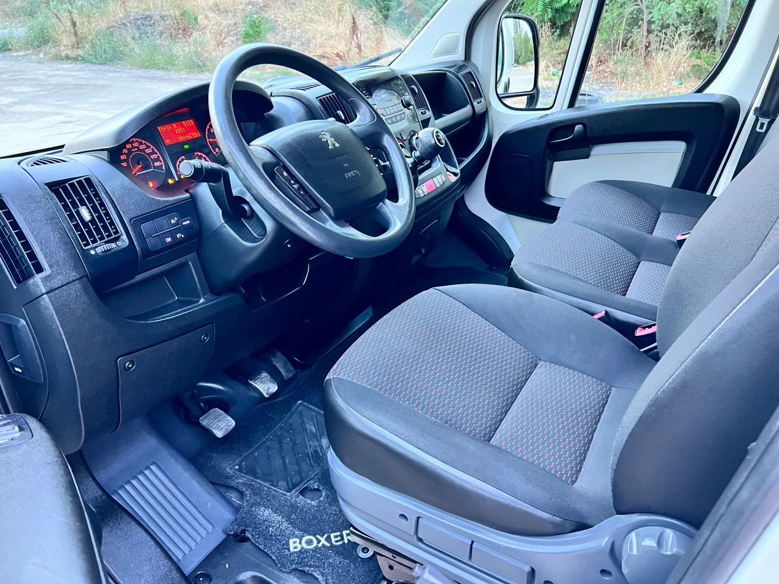 Peugeot Boxer 2.0 BlueHDi L2H2 - изображение 8