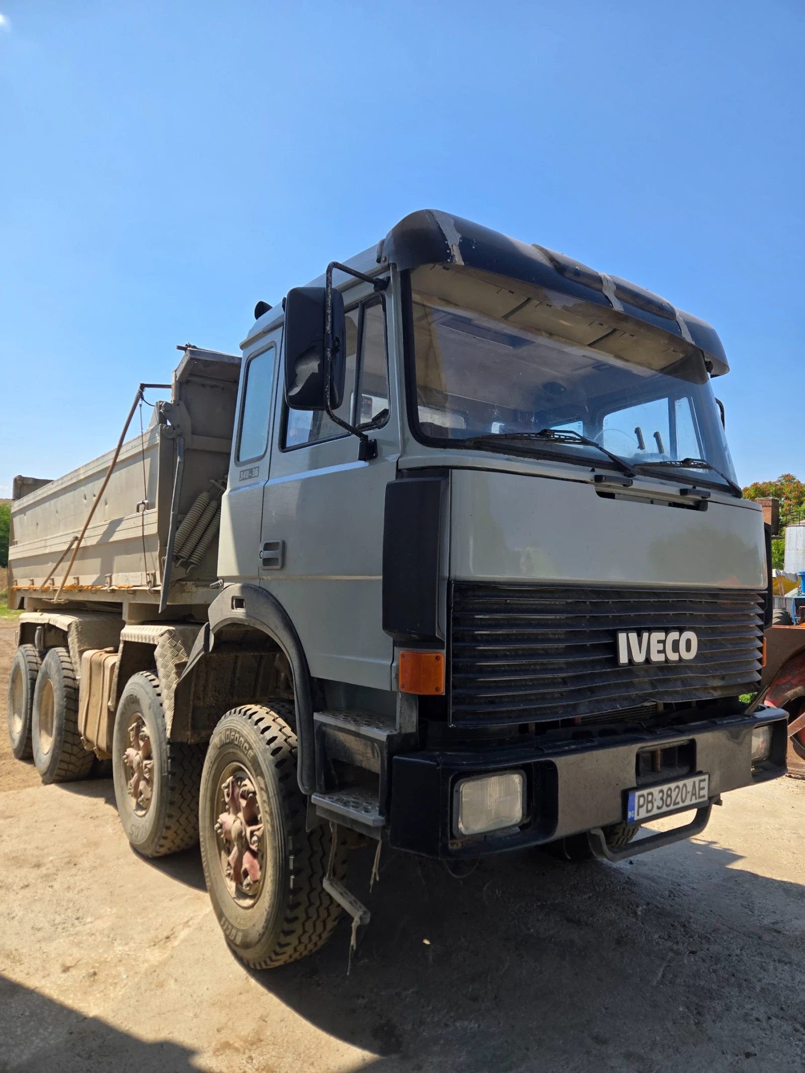 Iveco 340e42h Самосвал, снимка 1