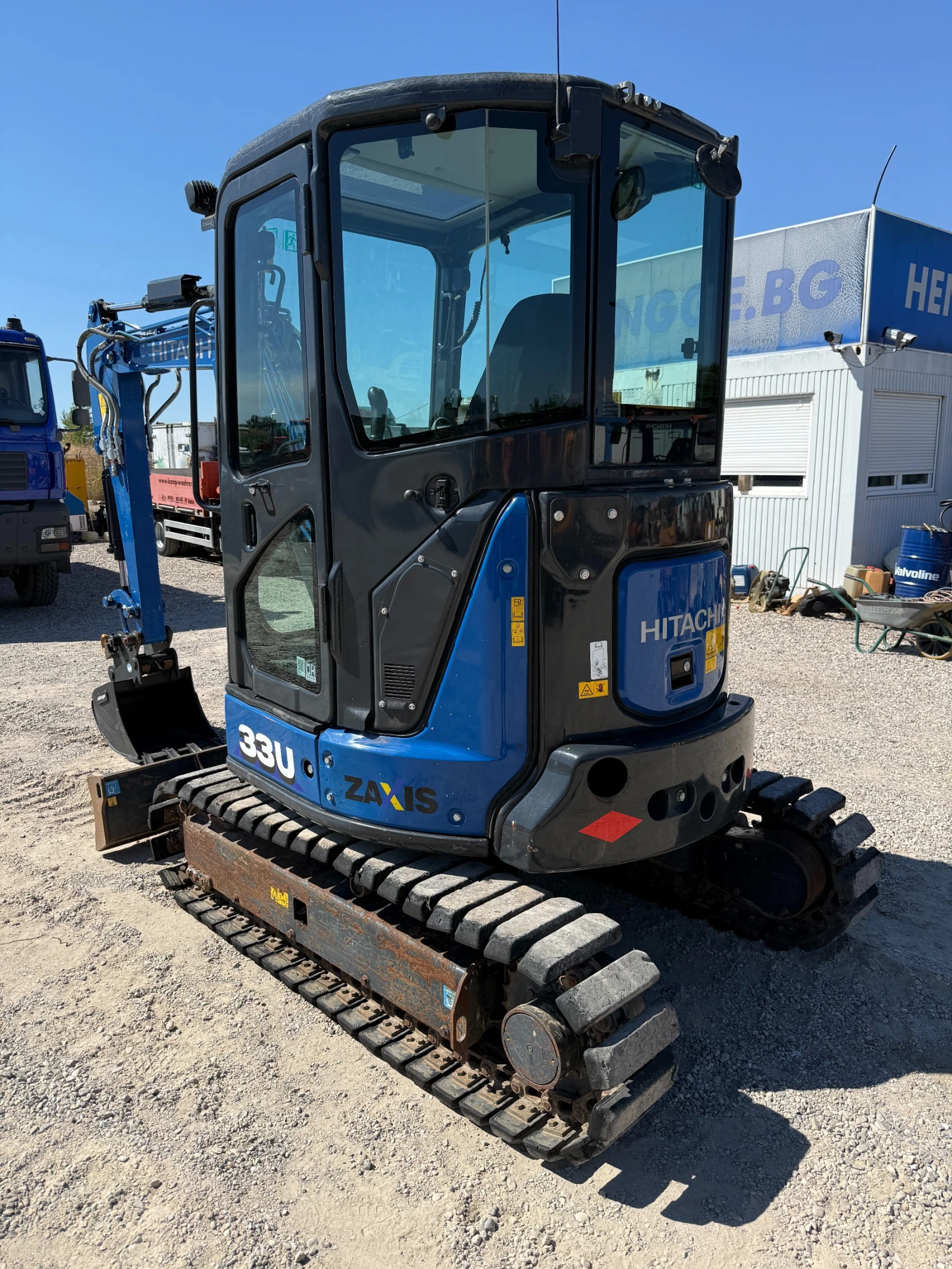 Багер Hitachi ZX 33U-6, снимка 6 - Индустриална техника - 55803486