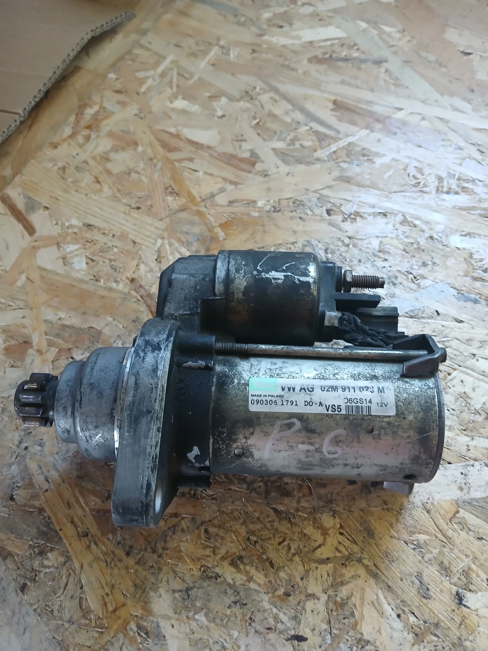 02M 911 023 M стартер Vw Passat 6