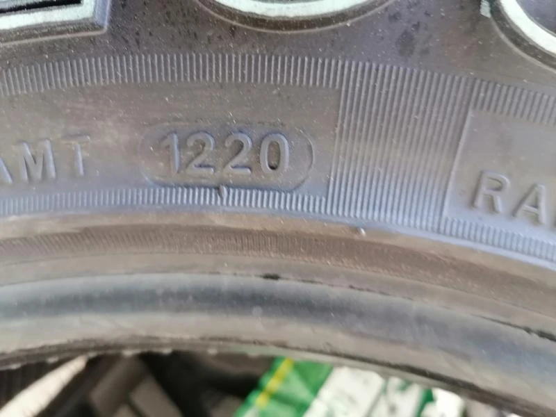 Гуми Всесезонни 235/75R15, снимка 9 - Гуми и джанти - 29888813