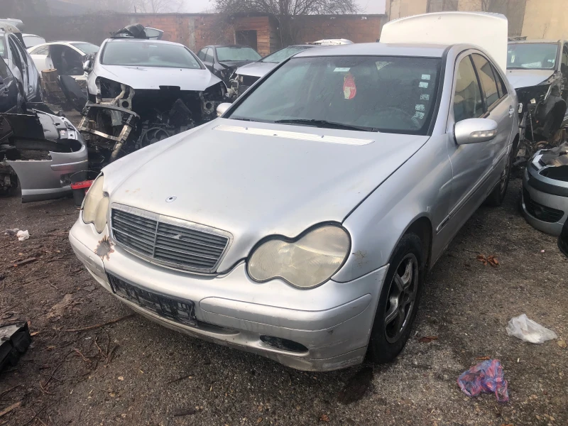 Mercedes-Benz C 200 C200 kompresor, снимка 1 - Автомобили и джипове - 39720430