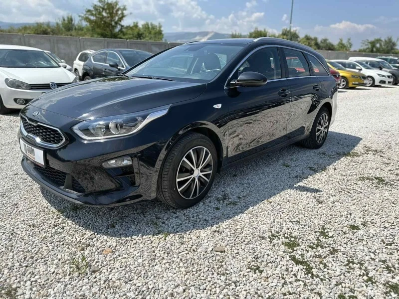 Kia Ceed 1.4-102кс., снимка 3 - Автомобили и джипове - 41740216