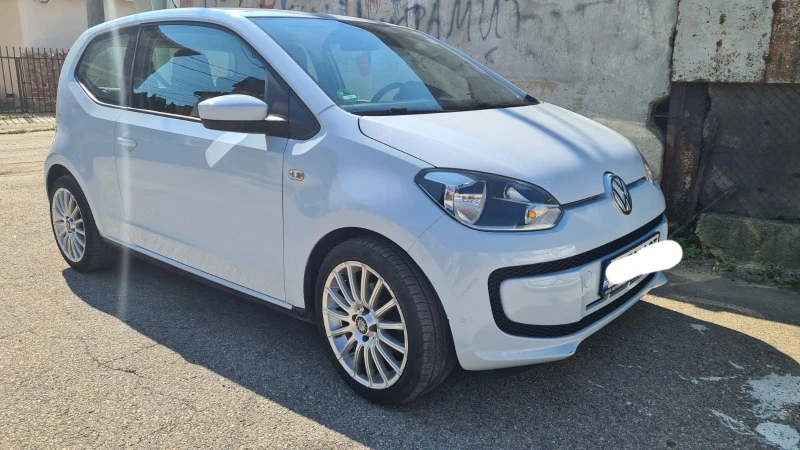 VW Up, снимка 3 - Автомобили и джипове - 47530649