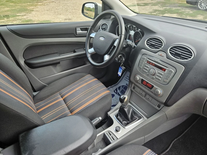 Ford Focus 1.6 TDCI 101к.с , снимка 12 - Автомобили и джипове - 47499319