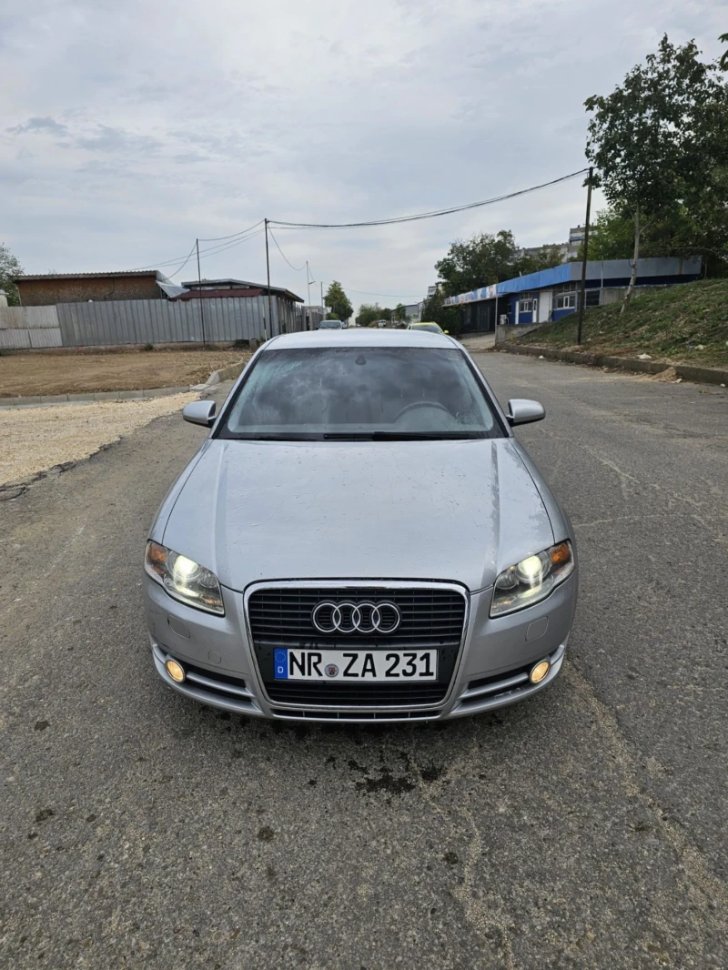 Audi A4 2.0, снимка 1 - Автомобили и джипове - 47545131