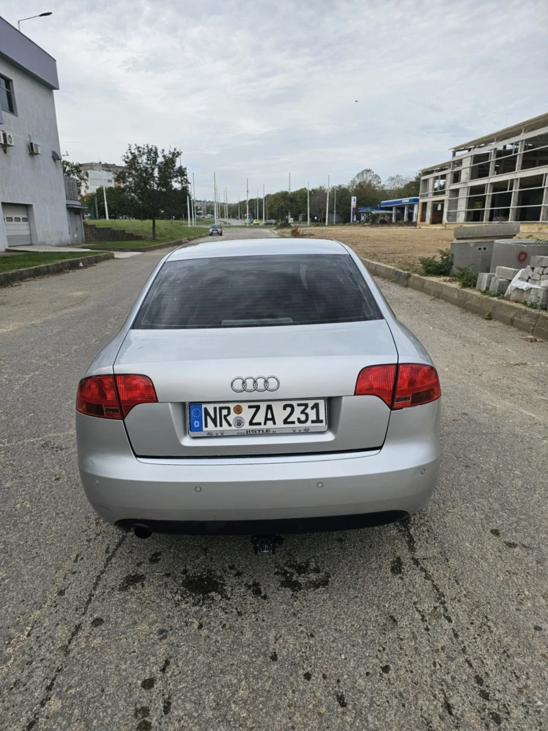 Audi A4 2.0, снимка 4 - Автомобили и джипове - 47545131