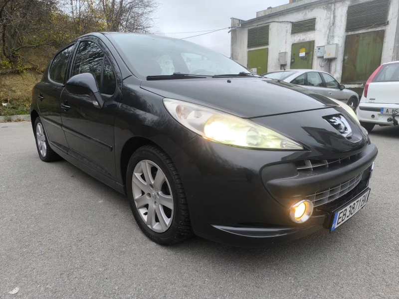 Peugeot 208 1600, снимка 3 - Автомобили и джипове - 48160012