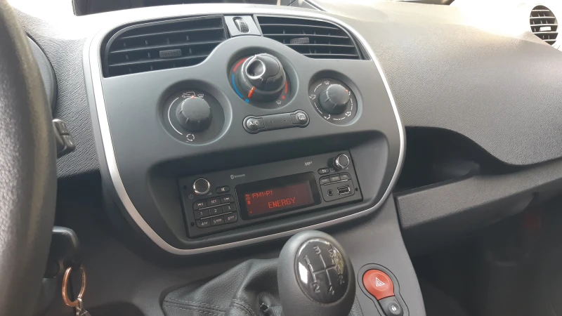 Renault Kangoo 1, 5 DCI, снимка 10 - Автомобили и джипове - 48431515