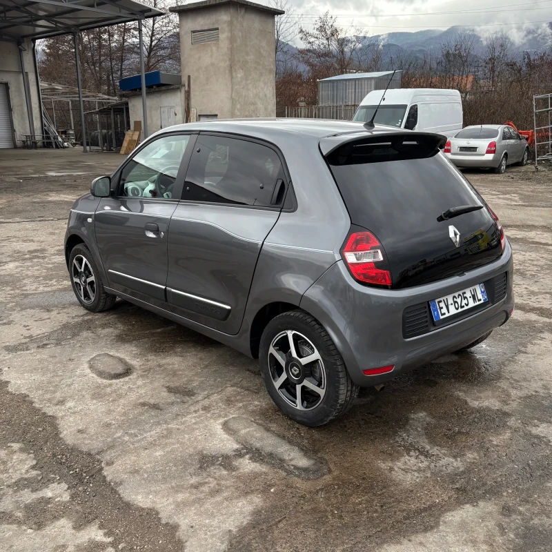 Renault Twingo, снимка 4 - Автомобили и джипове - 49339611