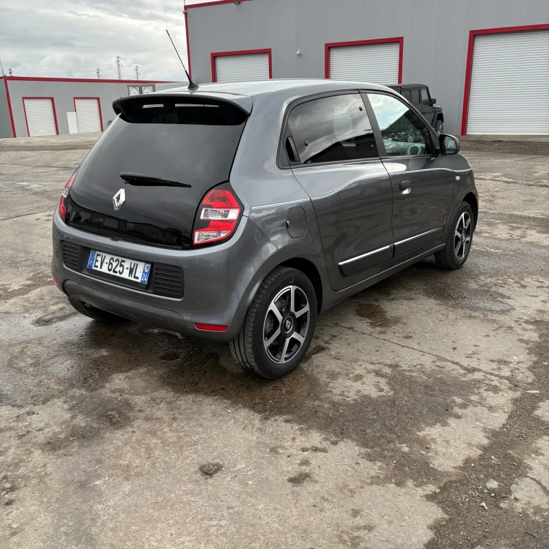 Renault Twingo, снимка 3 - Автомобили и джипове - 49339611