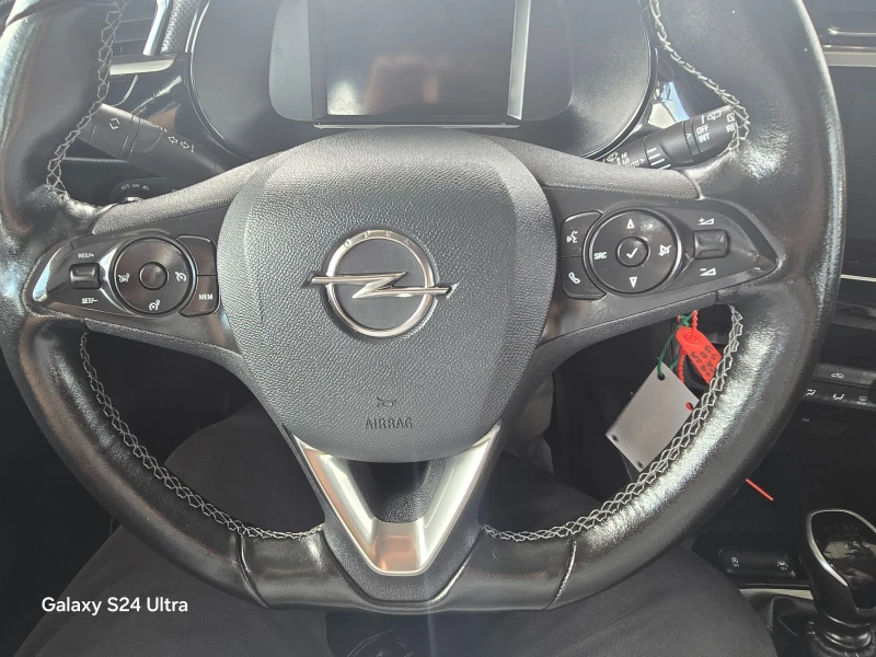 Opel Corsa 1.2i-110k.c-NAVI-ITALIA, снимка 17 - Автомобили и джипове - 49991518