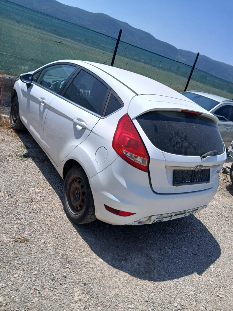 Ford Fiesta Ford fiesta 1.4 1.25 бензин на части, снимка 5 - Автомобили и джипове - 52483154