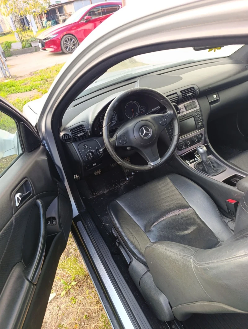 Mercedes-Benz CLC 220, снимка 7 - Автомобили и джипове - 52870350