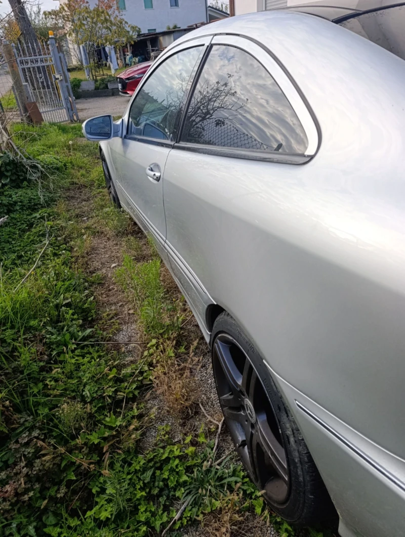 Mercedes-Benz CLC 220, снимка 8 - Автомобили и джипове - 52870350