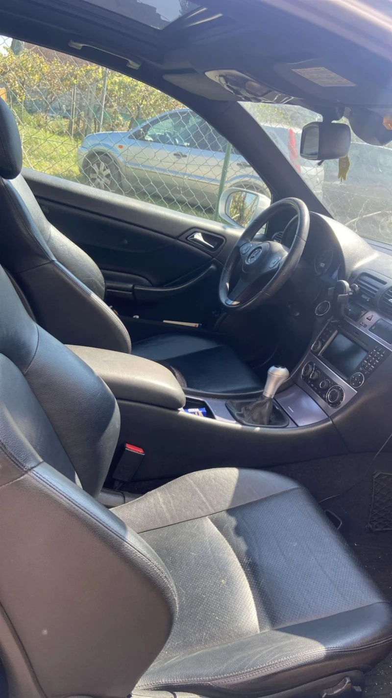 Mercedes-Benz CLC 220, снимка 10 - Автомобили и джипове - 52870350