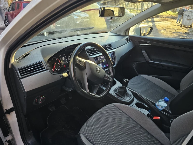 Seat Ibiza 1.6 TDI 95hp 75000км, снимка 11 - Автомобили и джипове - 53123796