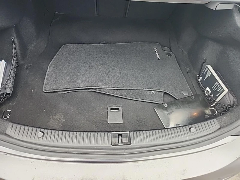 Mercedes-Benz C 400 4MATIC, снимка 13 - Автомобили и джипове - 53192932