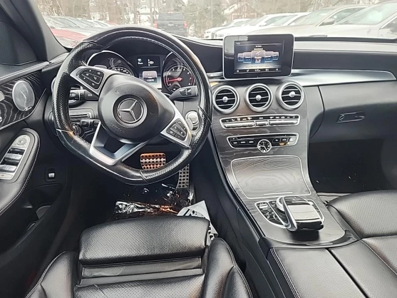 Mercedes-Benz C 400 4MATIC, снимка 7 - Автомобили и джипове - 53192932