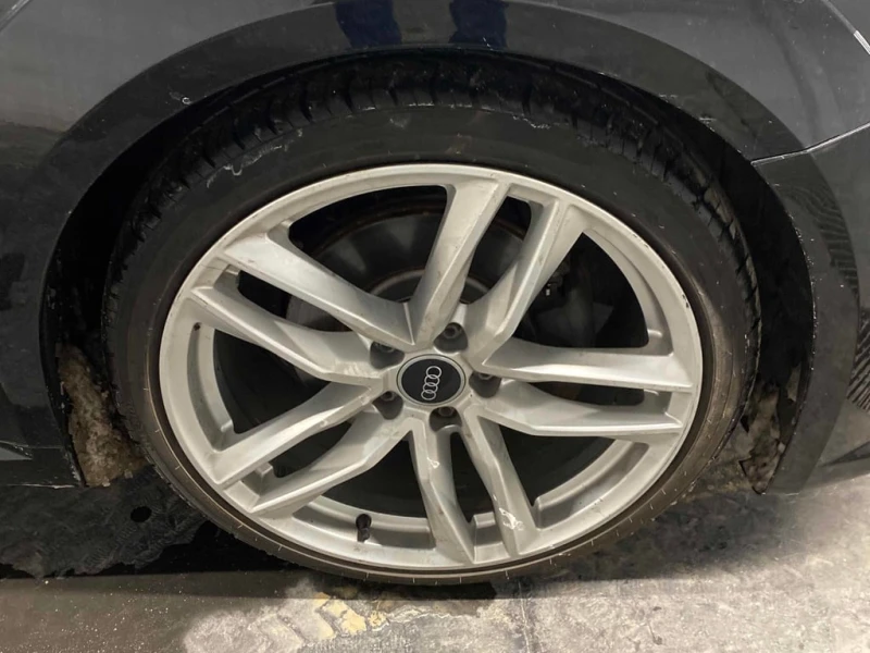 Audi Tt 2.0T  CARFAX, снимка 7 - Автомобили и джипове - 53442209